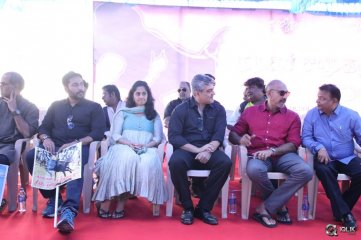 Tamil Actors Protest For Jallikattu